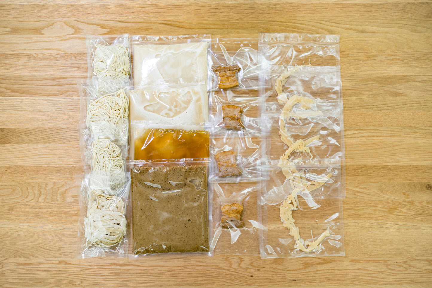 座銀鶏白湯+煮干しセット