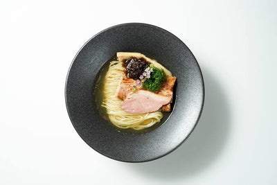 銀の葡萄ブランド鶏soba座銀 神戸本店🍜【淡麗 飛魚出汁soba】🍜新メニュー❣